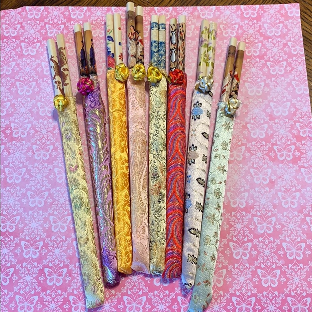 Bundle of chopsticks